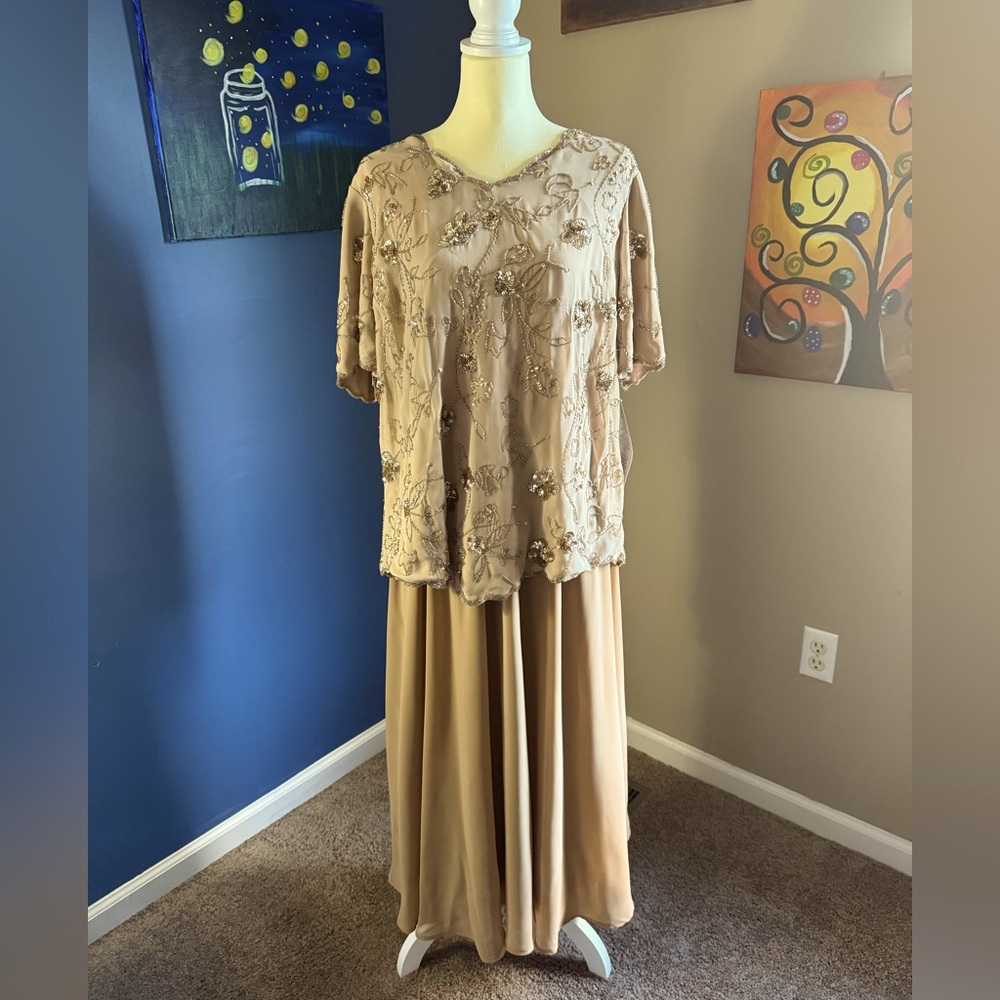 2 pc evening dress. Champagne color. Size 18W.